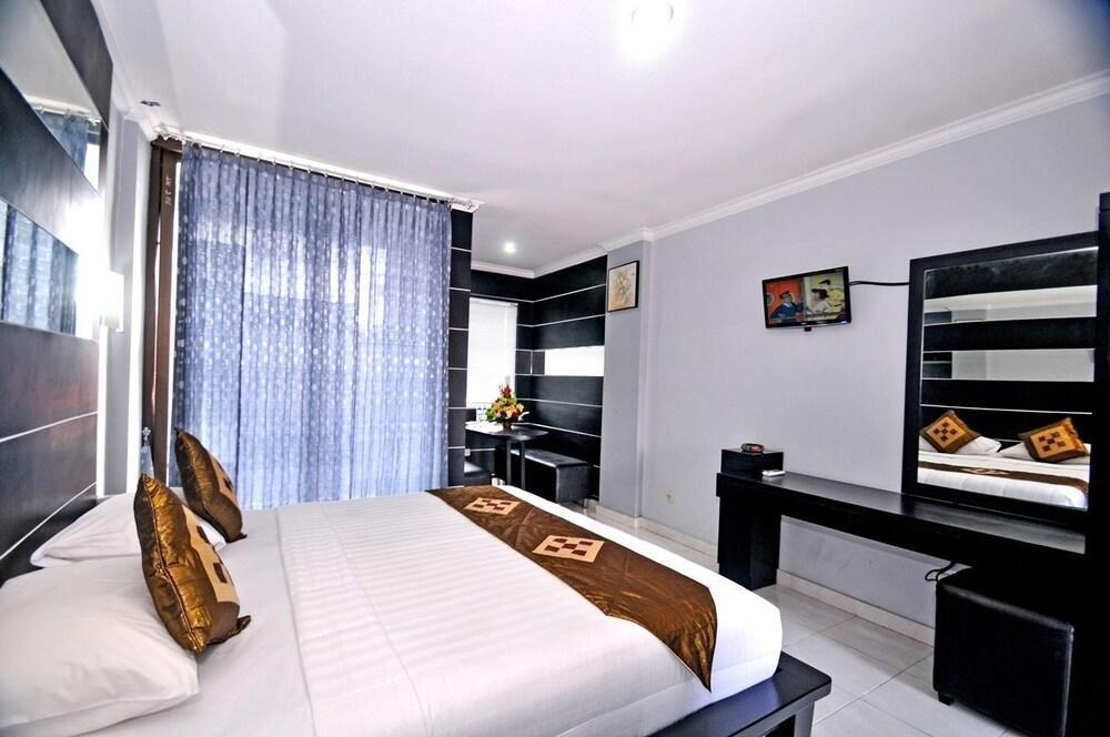 Arya Hotel & Spa Kuta Lombok Eksteriør billede