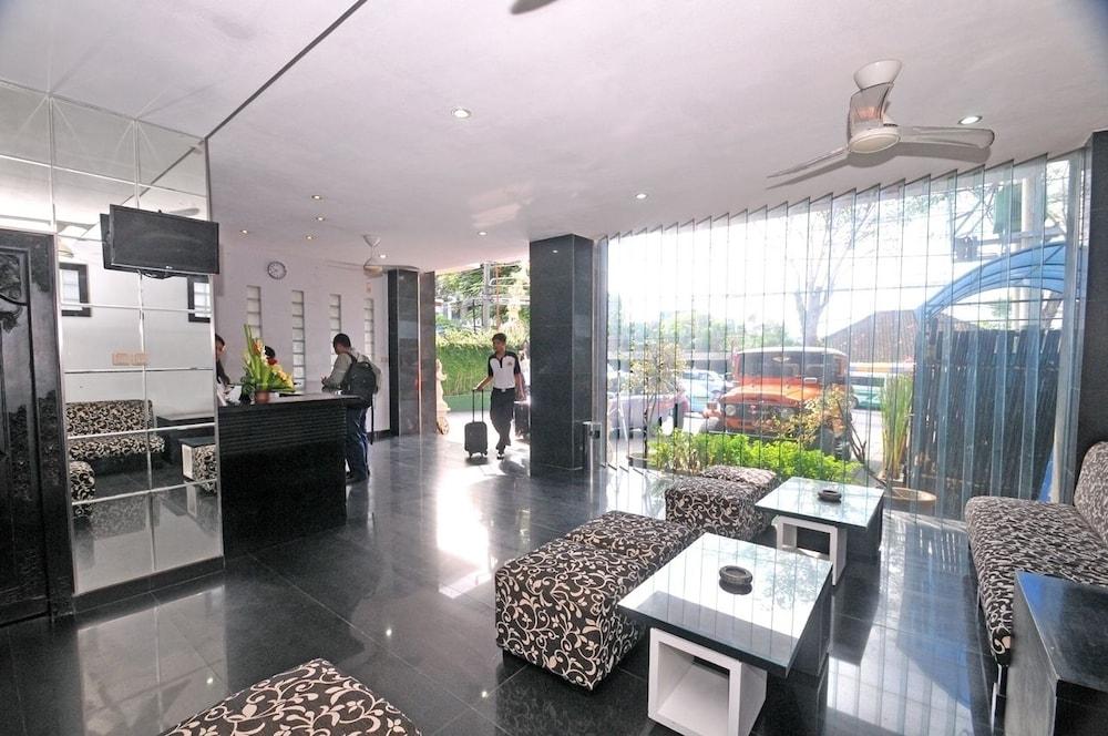 Arya Hotel & Spa Kuta Lombok Eksteriør billede