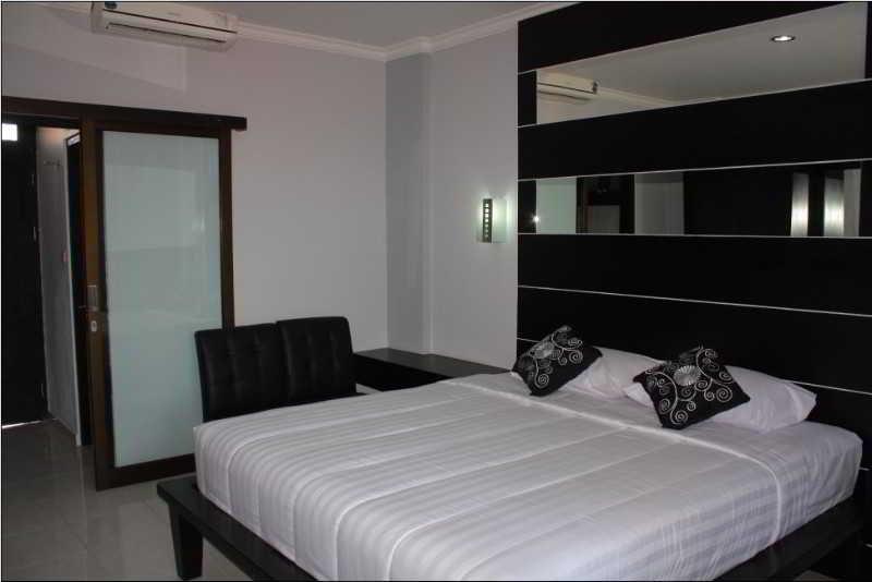 Arya Hotel & Spa Kuta Lombok Eksteriør billede
