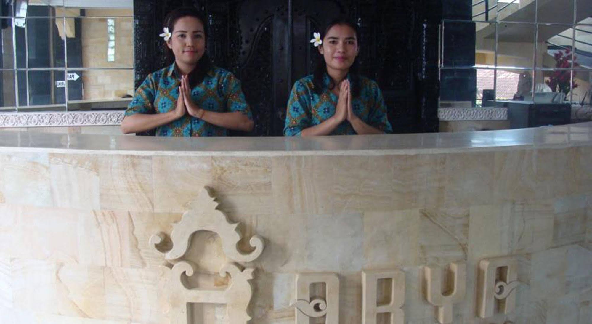 Arya Hotel & Spa Kuta Lombok Eksteriør billede